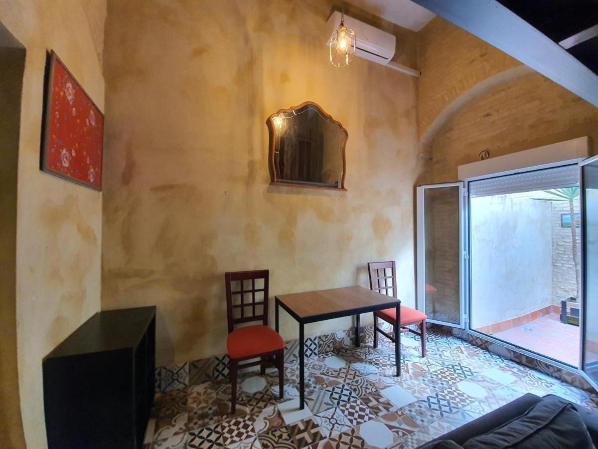 Coqueto Dupex En El Casco Antiguo De Triana Apartment เซบีญา ภายนอก รูปภาพ